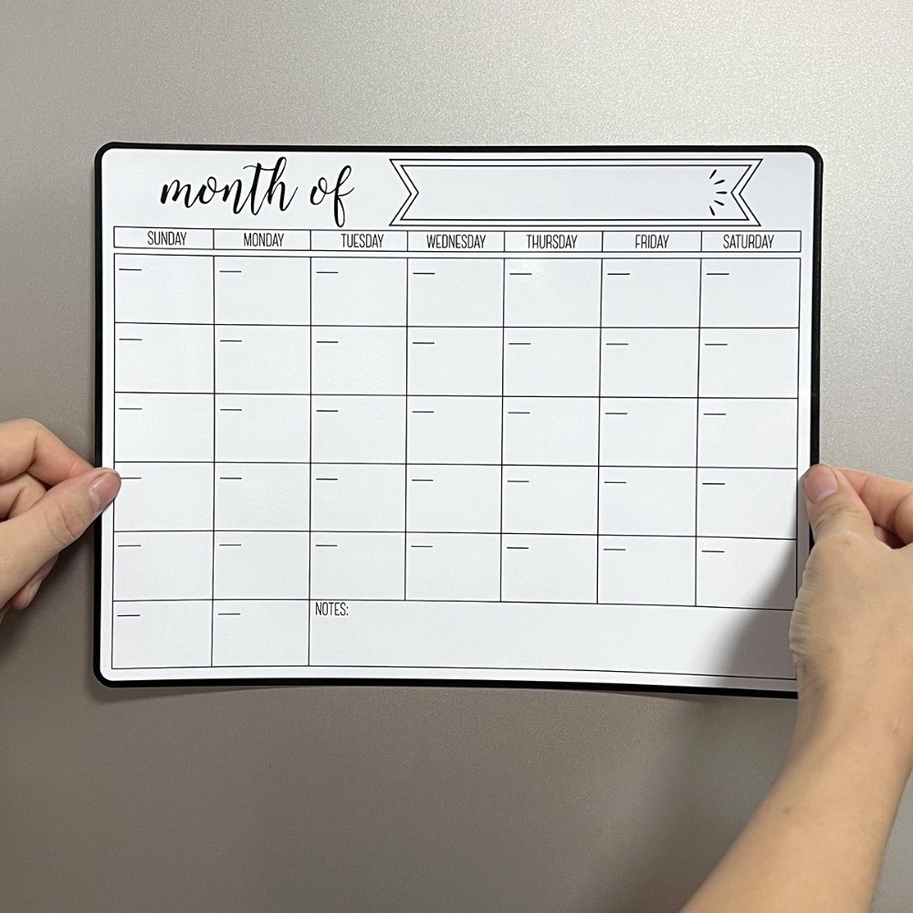 Magnetic Calendar Board - 新しい磁気ドライイレースカレンダー、簡単に掃除できる再利用可能な冷蔵庫メッセージボード、壁掛けスケジュールボード、教室用