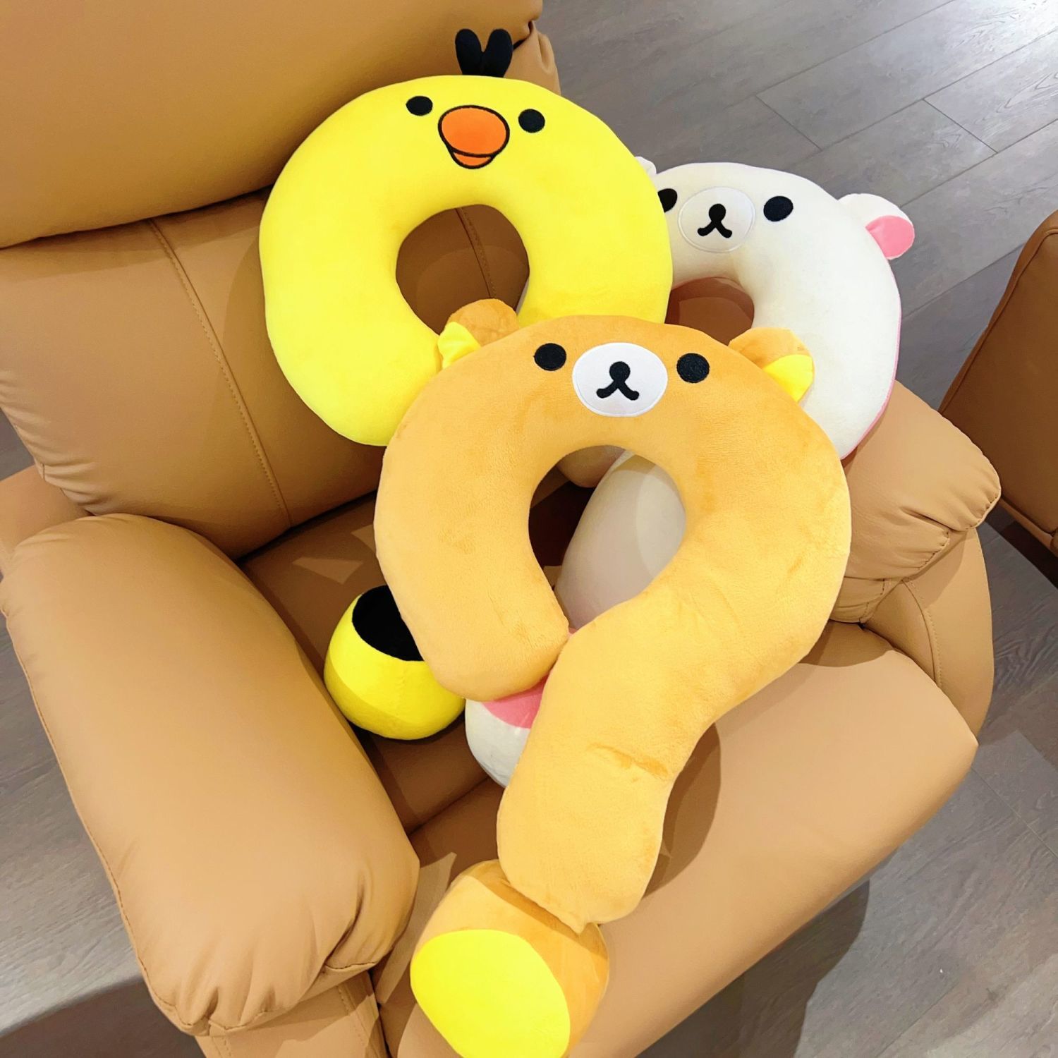かわいいリラックマの質問型枕、柔らかい漫画風クッション、リビ - Home Office Questions のレビューと価格